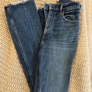 Abercrombie & Fitch The 70’s Vintage Flare Ultra High Rise